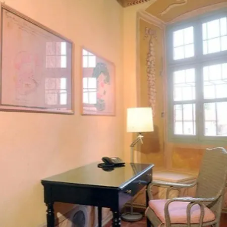 Locazione Turistica La Rocchetta Apartment *